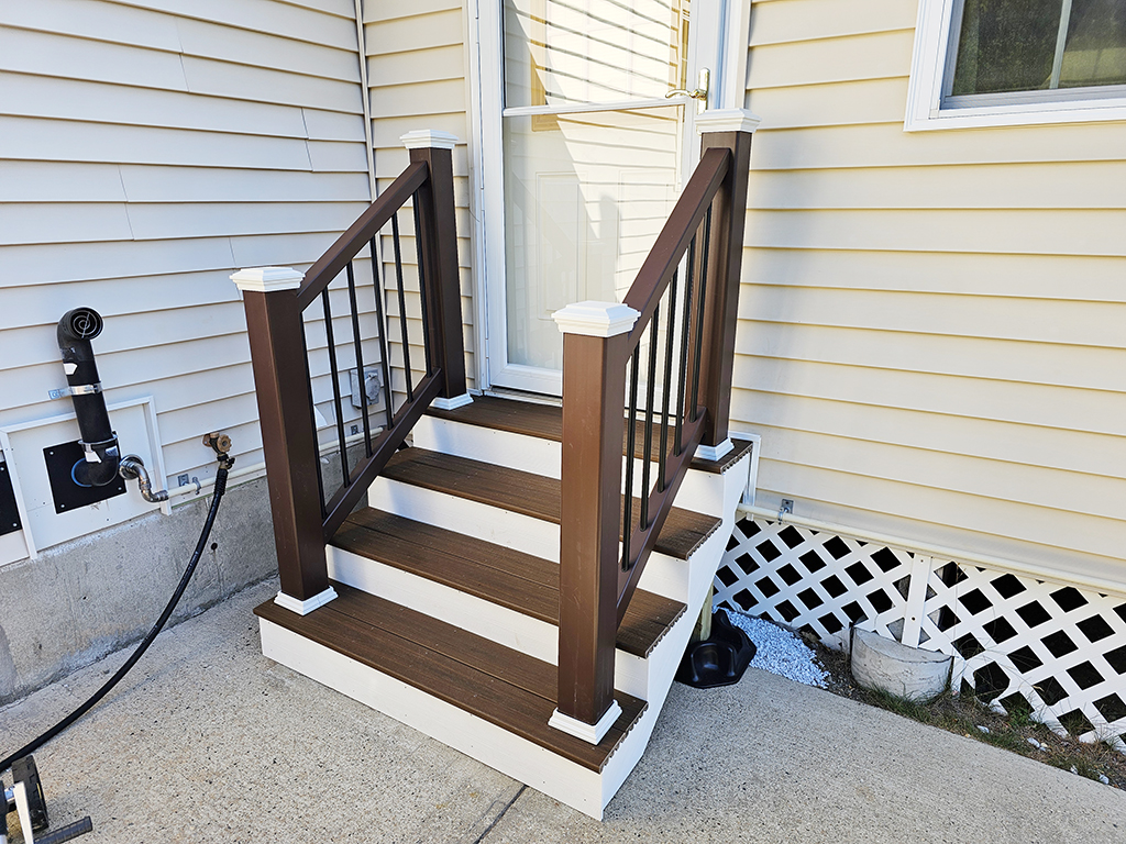 Completed Trex Composite Back Stairs