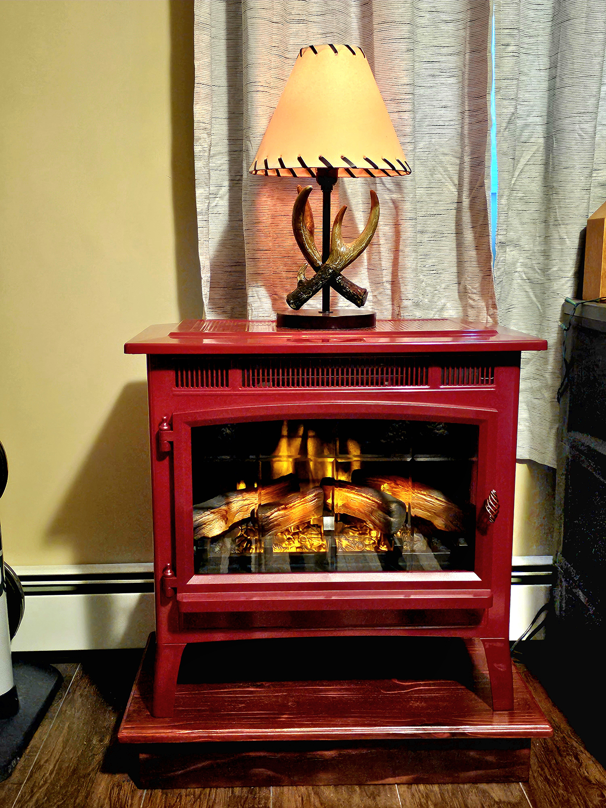Duroflame Fireplace on Pedistal